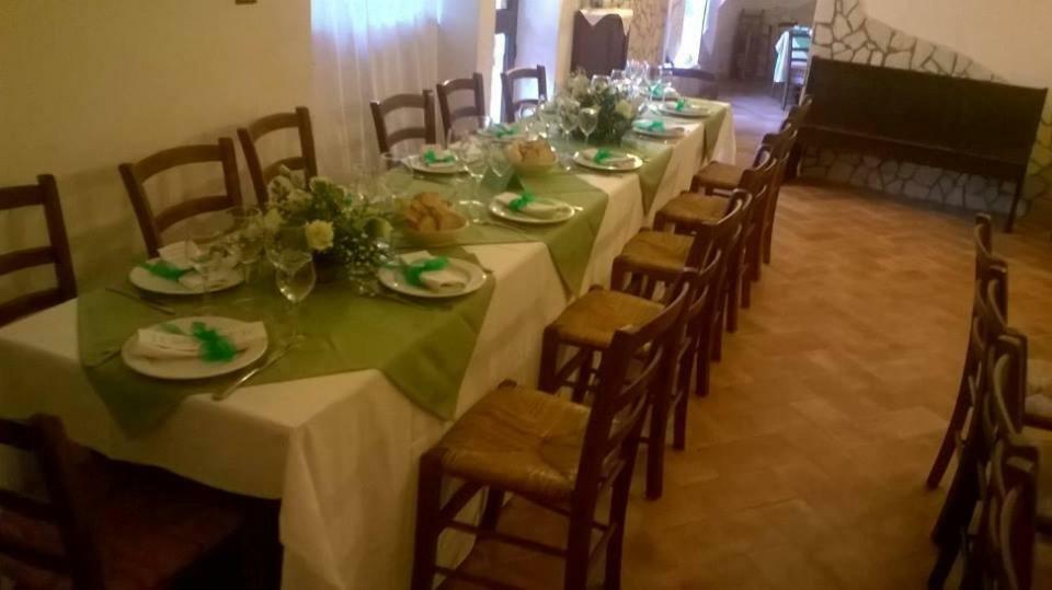 فيلا Agriturismo Tre Santi بادولا المظهر الخارجي الصورة